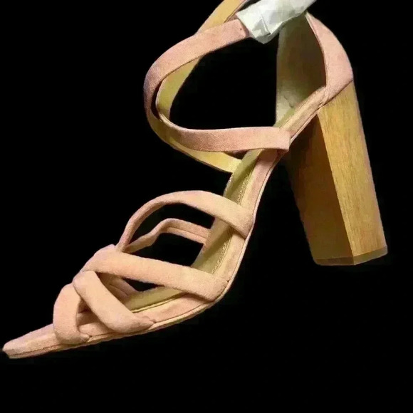 New Splendid sz 10 pink heels - Picture 3 of 3